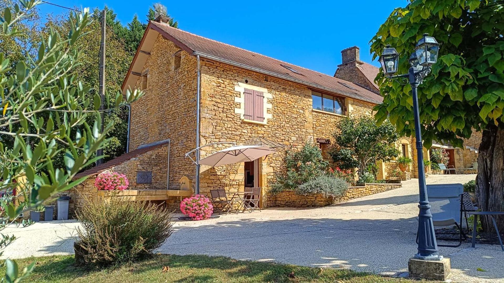Le Four à Pain, Gîte avec piscine et SPA proche Sarlat Marquay Esterno foto